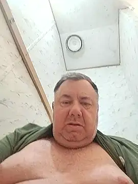 lawndad79 online show from January 2026 01:43:01 AM