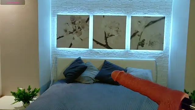 Betty June online show from April 2026 08:34:02 PM