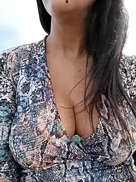 Cataleya80 online show from November 2025 11:31:02 AM