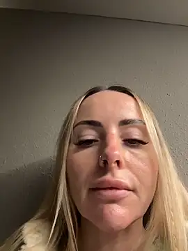 EmaSalis online show from March 2026 08:21:02 AM