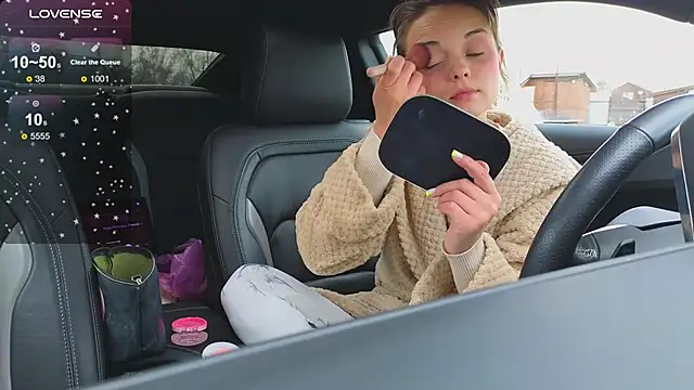 Misss Vikk online show from April 2026 09:56:01 AM