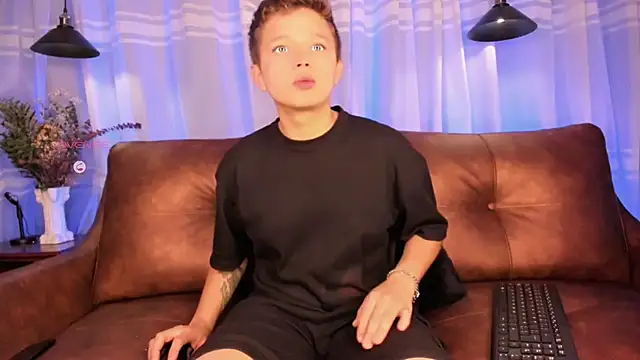 Tim wolf online show from October 2025 01:36:03 PM