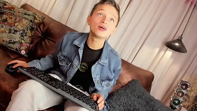 Tim wolf online show from December 2025 11:09:02 PM