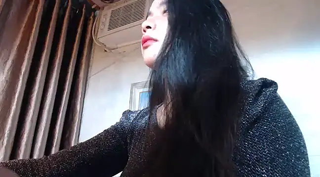 Snapshot of Urbabygirl_jenny chatting on December 2024 11:44:01 AM Urbabygirl jenny online show from December 2024 11:44:01 AM