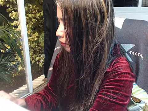 Snapshot of Urbabygirl_jenny chatting on May 2026 12:54:02 PM Urbabygirl jenny online show from May 2026 12:54:02 PM