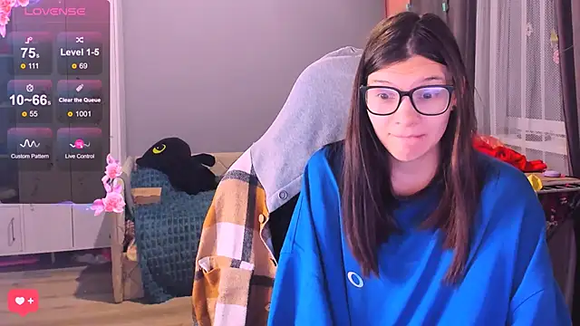 MollyLollipop online show from February 2026 01:37:02 AM