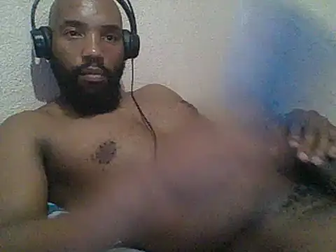Snapshot of KAYBEEDEFREAK chatting on January 2025 08:21:01 PM KAYBEEDEFREAK online show from January 2025 08:21:01 PM