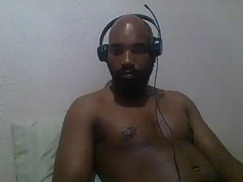 Snapshot of KAYBEEDEFREAK chatting on January 2025 07:38:01 PM KAYBEEDEFREAK online show from January 2025 07:38:01 PM