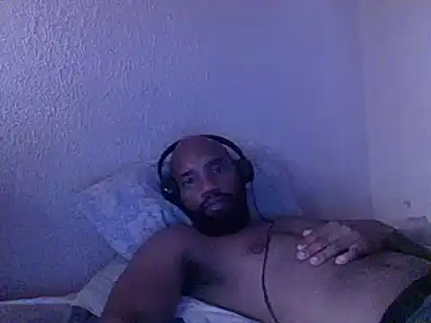 Snapshot of KAYBEEDEFREAK chatting on February 2025 11:56:01 AM KAYBEEDEFREAK online show from February 2025 11:56:01 AM