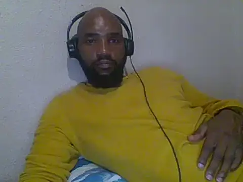 Snapshot of KAYBEEDEFREAK chatting on February 2025 07:31:02 PM KAYBEEDEFREAK online show from February 2025 07:31:02 PM