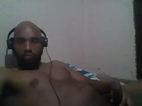 Snapshot of KAYBEEDEFREAK chatting on February 2025 01:34:01 AM KAYBEEDEFREAK online show from February 2025 01:34:01 AM