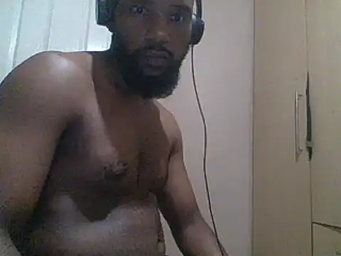 Snapshot of KAYBEEDEFREAK chatting on February 2025 08:26:01 PM KAYBEEDEFREAK online show from February 2025 08:26:01 PM