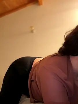 Snapshot of marcimaa chatting on November 2025 12:31:01 AM marcimaa online show from November 2025 12:31:01 AM