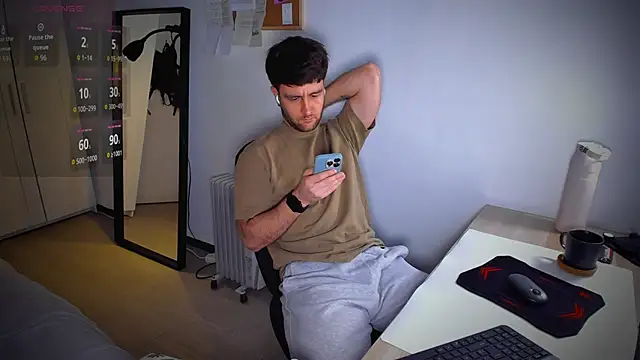 HonestAndrew online show from February 2026 12:01:02 PM