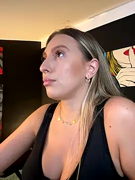 Eva Ryen online show from September 2025 04:40:02 PM