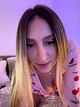 Eva Ryen online show from October 2025 04:48:02 PM