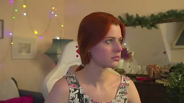 Snapshot of doll_lesli chatting on December 2024 02:53:01 PM doll lesli online show from December 2024 02:53:01 PM