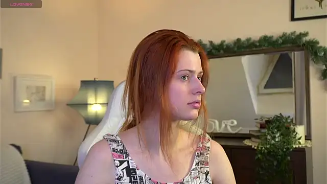 Snapshot of doll_lesli chatting on January 2025 02:19:02 PM doll lesli online show from January 2025 02:19:02 PM