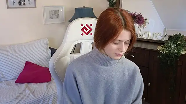 Snapshot of doll_lesli chatting on January 2025 02:25:01 PM doll lesli online show from January 2025 02:25:01 PM