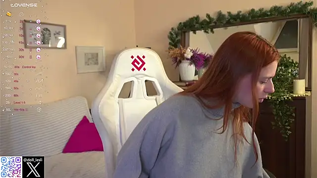 Snapshot of doll_lesli chatting on January 2025 05:11:01 PM doll lesli online show from January 2025 05:11:01 PM