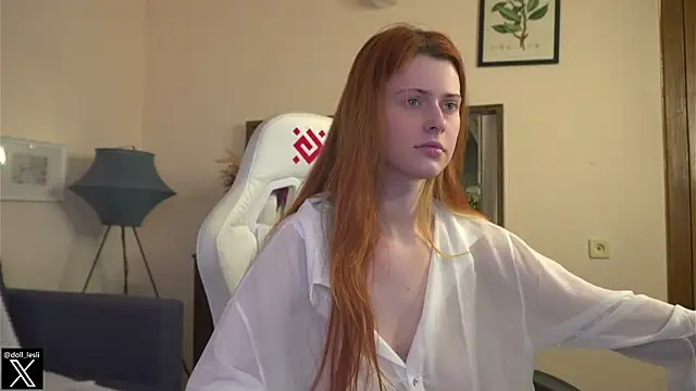 Snapshot of doll_lesli chatting on February 2025 05:15:02 PM doll lesli online show from February 2025 05:15:02 PM