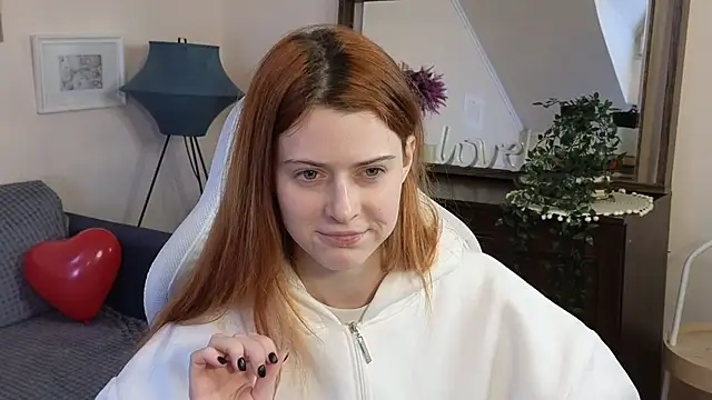 Snapshot of doll_lesli chatting on February 2025 02:10:01 PM doll lesli online show from February 2025 02:10:01 PM