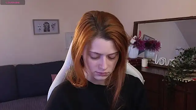 Snapshot of doll_lesli chatting on February 2025 02:26:01 PM doll lesli online show from February 2025 02:26:01 PM