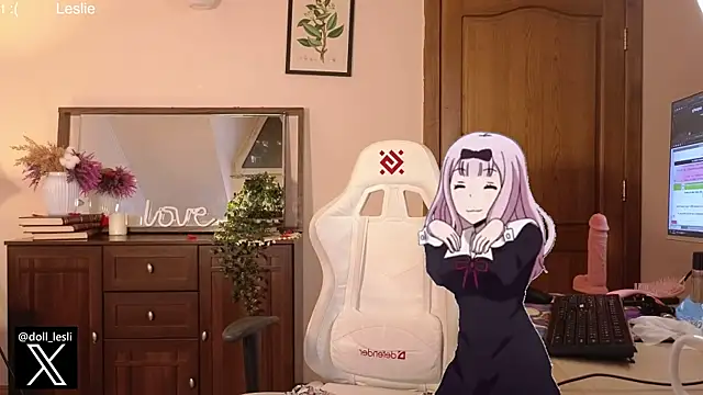 Snapshot of doll_lesli chatting on March 2025 05:21:01 PM doll lesli online show from March 2025 05:21:01 PM