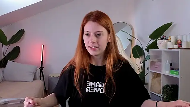 Snapshot of doll_lesli chatting on October 2025 09:19:02 AM doll lesli online show from October 2025 09:19:02 AM