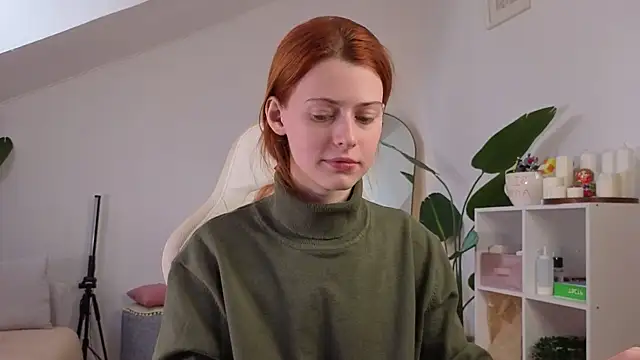 Snapshot of doll_lesli chatting on October 2025 09:34:02 AM doll lesli online show from October 2025 09:34:02 AM