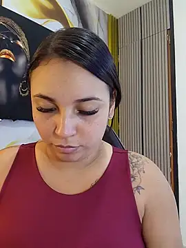 LizzRouse online show from April 2026 08:34:01 PM