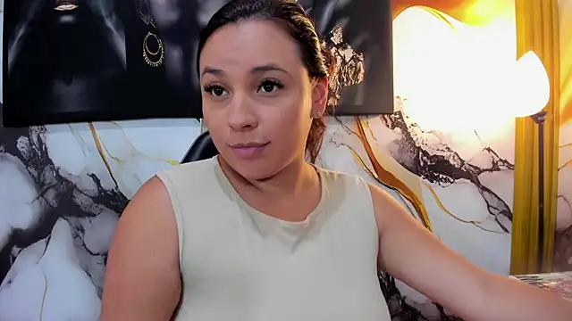 LizzRouse online show from June 2026 09:28:02 PM