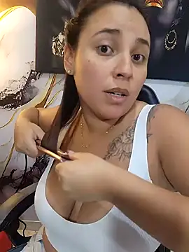 LizzRouse online show from July 2026 08:56:01 PM