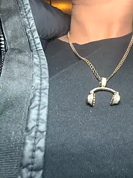 Strongqueen online show from September 2025 07:16:01 PM