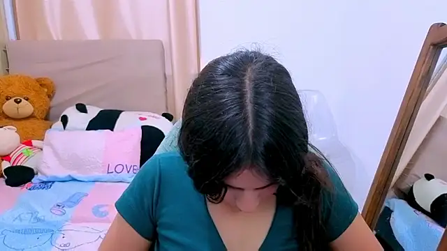  elenna online show from February 2026 06:13:01 PM