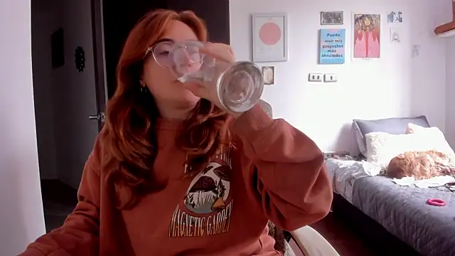 linda giggle online show from December 2024 07:00:02 PM