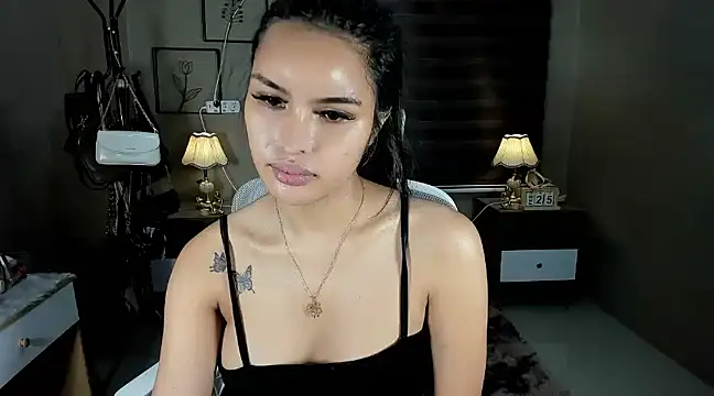 Snapshot of EternityBanks chatting on February 2025 02:47:02 AM EternityBanks online show from February 2025 02:47:02 AM