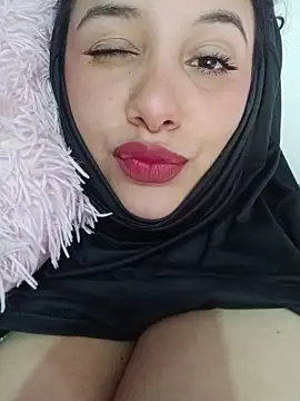 Deina bunny online show from May 2026 06:47:02 PM