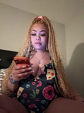 ThickAssRena online show from April 2026 03:04:02 AM