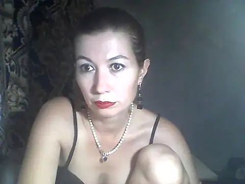 Olesja online show from October 2025 06:38:02 PM