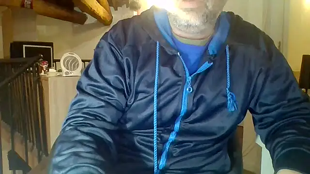 woww791 online show from November 2025 07:40:02 PM