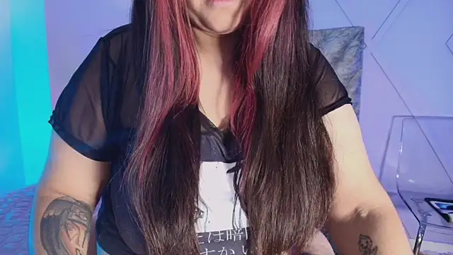 Snapshot of emmajohnss chatting on September 2025 03:50:02 AM emmajohnss online show from September 2025 03:50:02 AM