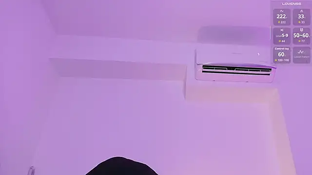 Snapshot of emmajohnss chatting on September 2025 03:44:01 AM emmajohnss online show from September 2025 03:44:01 AM