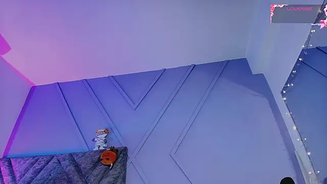 Snapshot of emmajohnss chatting on October 2025 04:02:02 AM emmajohnss online show from October 2025 04:02:02 AM