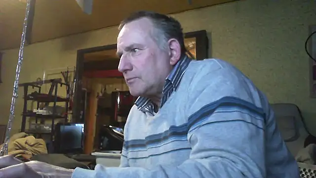 Snapshot of jeanlulu chatting on January 2025 08:48:01 PM jeanlulu online show from January 2025 08:48:01 PM