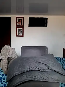 cosmicwind online show from December 2024 07:32:02 PM