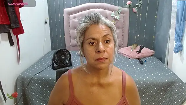 Snapshot of lalisha_96 chatting on June 2026 01:03:01 AM lalisha 96 online show from June 2026 01:03:01 AM
