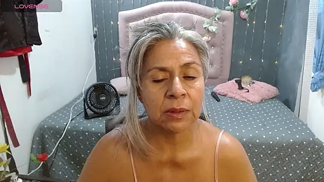 Snapshot of lalisha_96 chatting on July 2026 01:52:01 AM lalisha 96 online show from July 2026 01:52:01 AM