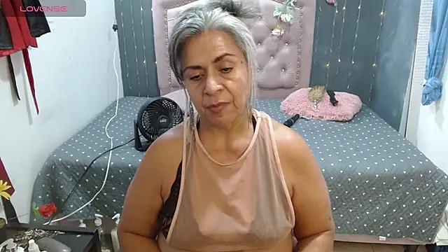 Snapshot of lalisha_96 chatting on July 2026 08:51:02 PM lalisha 96 online show from July 2026 08:51:02 PM