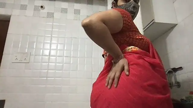 Riyasingh9 online show from January 2025 04:38:02 AM